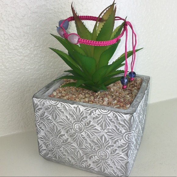 Handmade Chinese Knotting Bracelet W/ Glass Beads - Picture 3 of 7